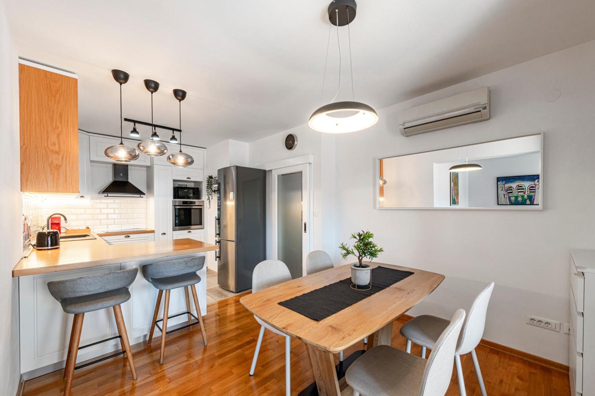 Prestige 7 Apartment